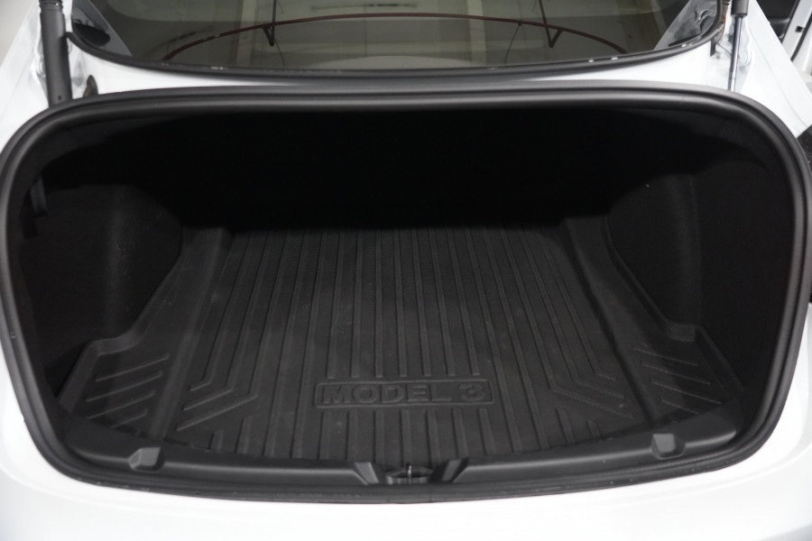 2022 Tesla Model 3  Rear-Wheel Drive Sedan