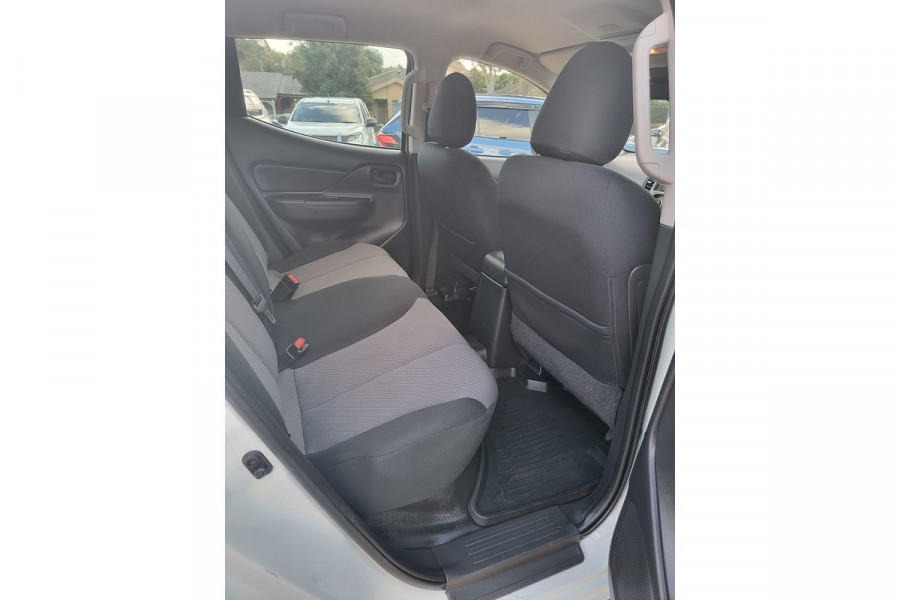 2022 Mitsubishi Triton MR GLX Ute Image 10