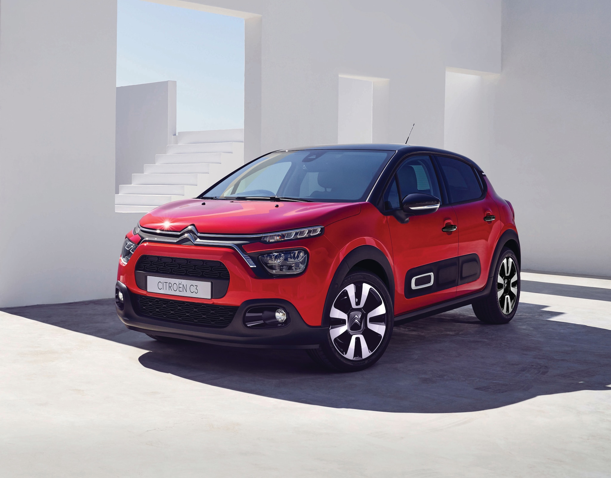 STRONG AND DYNAMIC SMALL CAR Image