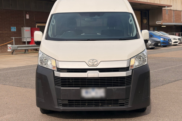 2021 Toyota HiAce GDH300R  Crew Van Image 4