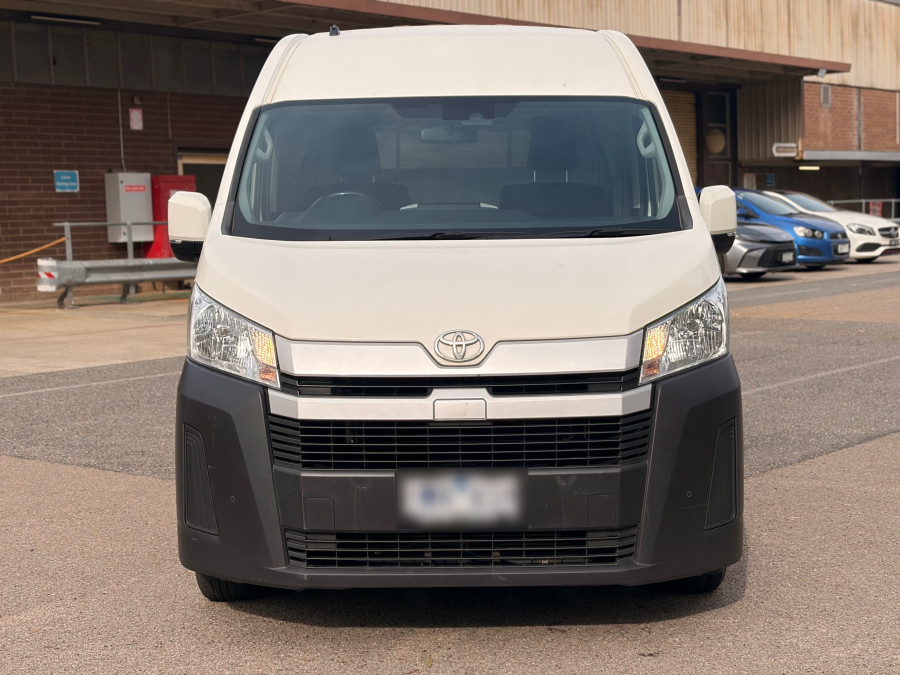 2021 Toyota HiAce GDH300R  Crew Van Image 4