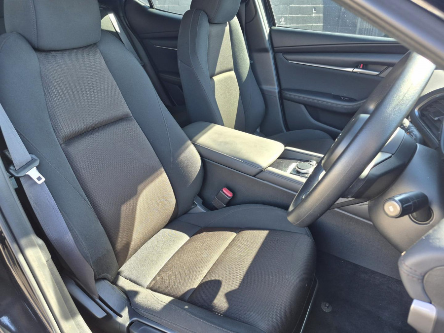 2020 Mazda 3 BP Series G20 Pure Hatch Image 6