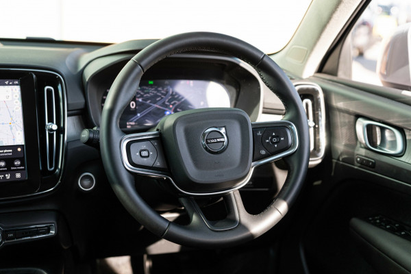2025 MY26 Volvo XC40 XZ Plus B4 SUV Image 13