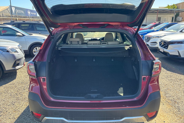 2022 Subaru Outback 6GEN AWD Touring SUV Image 12