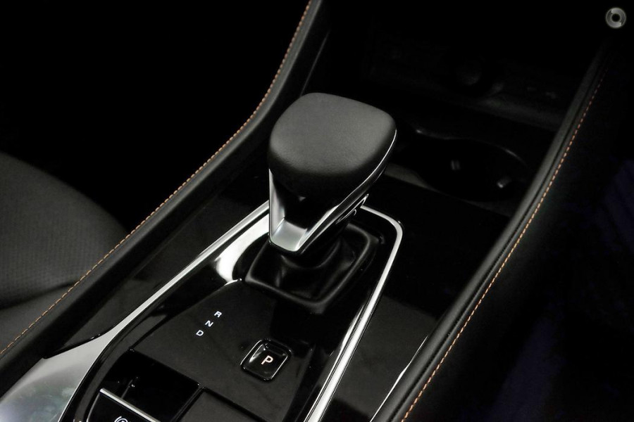 2025 MG HS AS33 Super Hybrid Essence SUV Image 13