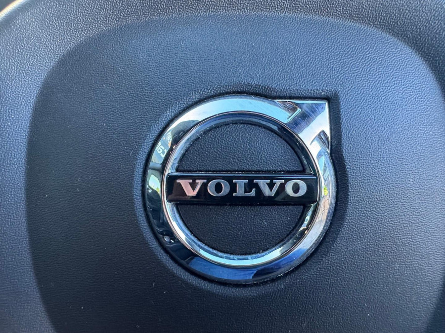2018 Volvo XC60 UZ D5 R-Design SUV Image 19