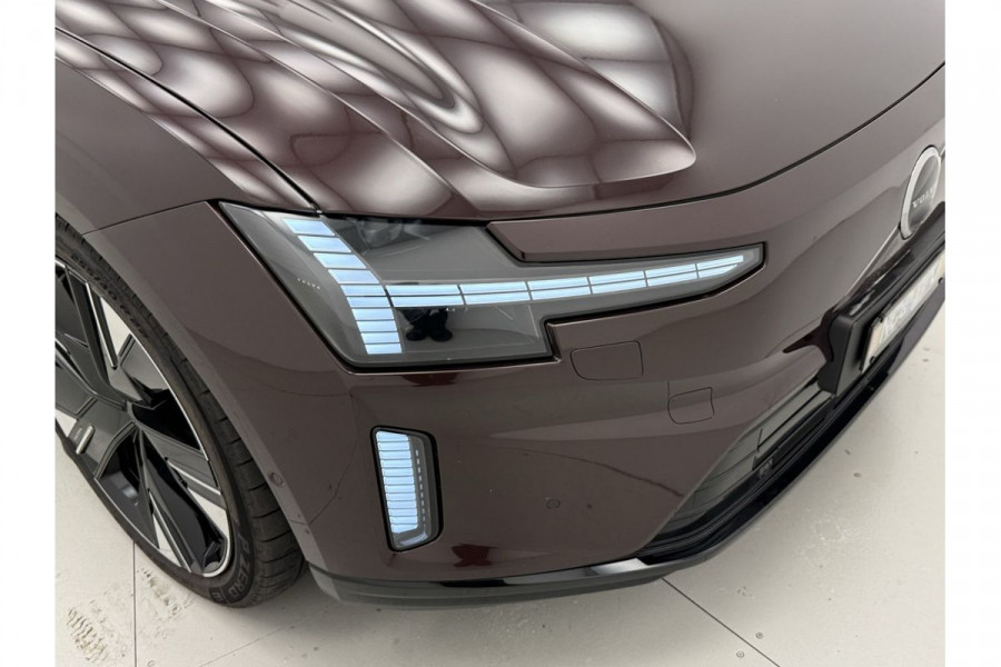 2025 MY26 Volvo ES90  Ultra Single Motor Sedan Image 9