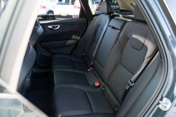 2026 Volvo XC60 UZ Plus B5 Bright SUV Image 5