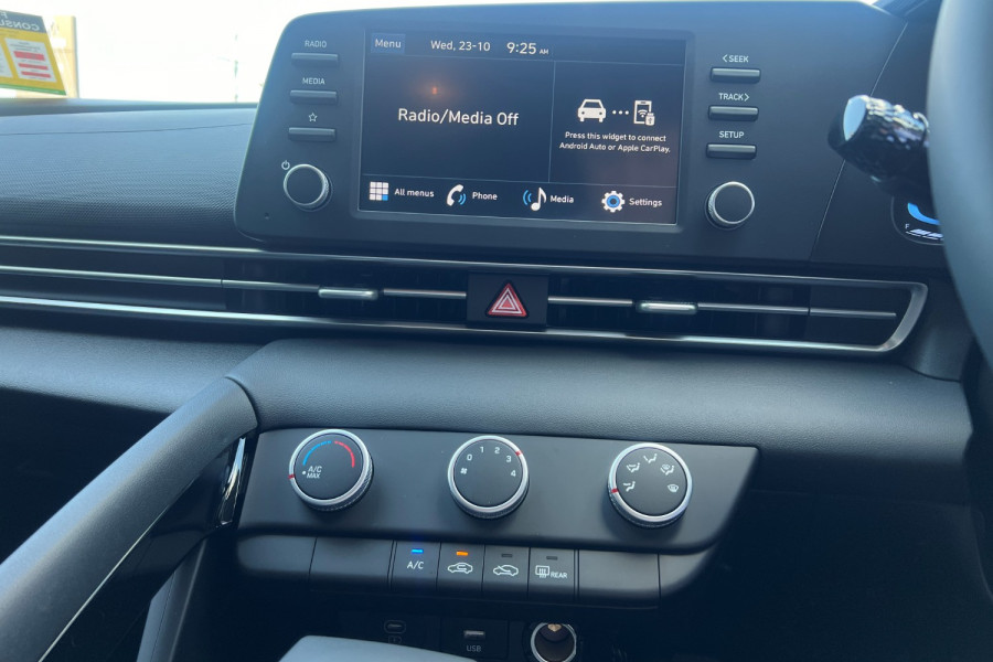 2025 Hyundai i30 CN7.V2  Sedan Image 11