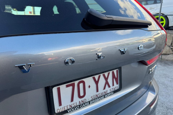 2018 Volvo XC60 UZ D5 R-Design SUV Image 24
