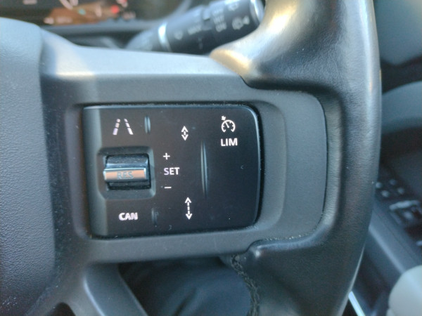 2023 Land Rover Defender L663 110 D300 X SUV image 23