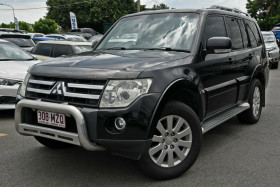 Mitsubishi Pajero Exceed NS
