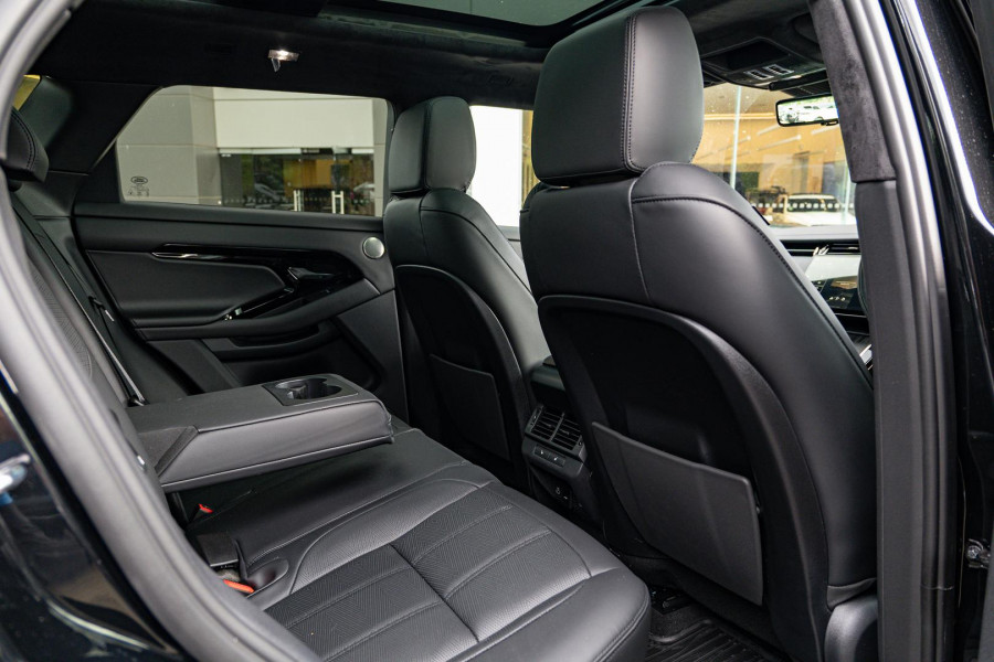 2026 MY26.5 Land Rover Range Rover Evoque L551 P300e Autobiography SUV