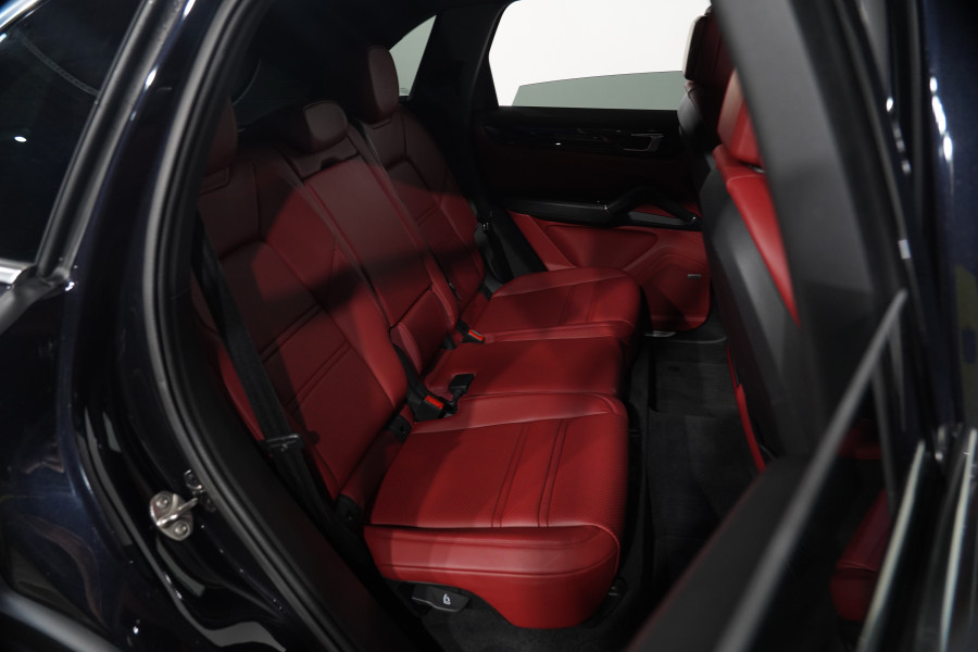 2022 Porsche Cayenne 9YA  SUV