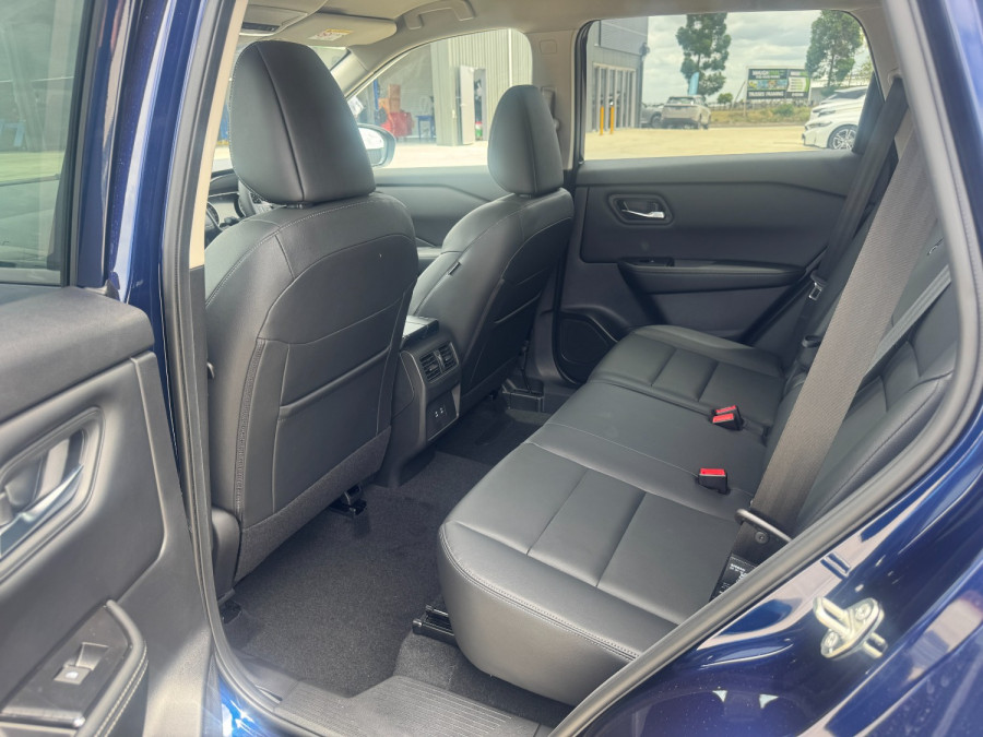 2026 Nissan X-Trail T33 ST-L SUV Image 12