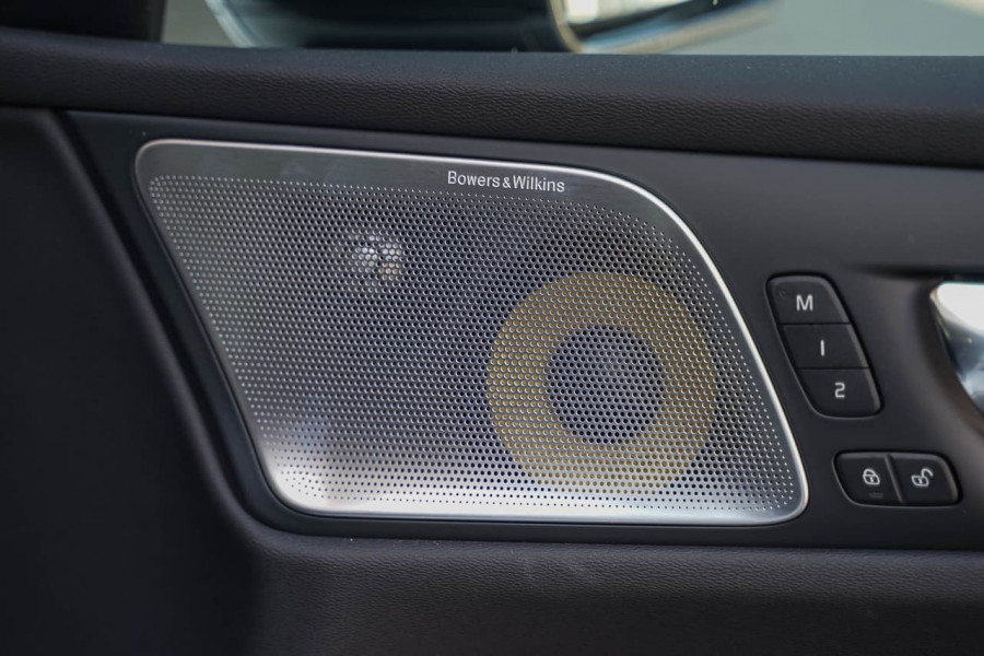 2019 MY20 Volvo S60 Z Series T5 R-Design Sedan Image 11