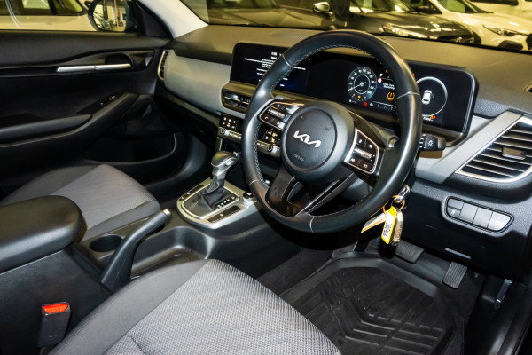 2025 Kia Seltos SP2 PE Sport SUV image 10