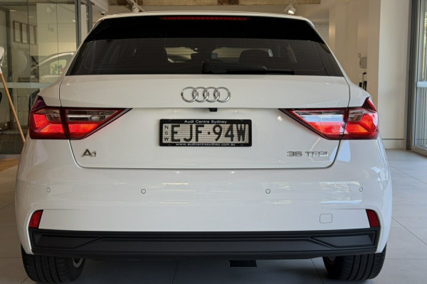 2020 Audi A1 GB 35 TFSI Hatch Image 5