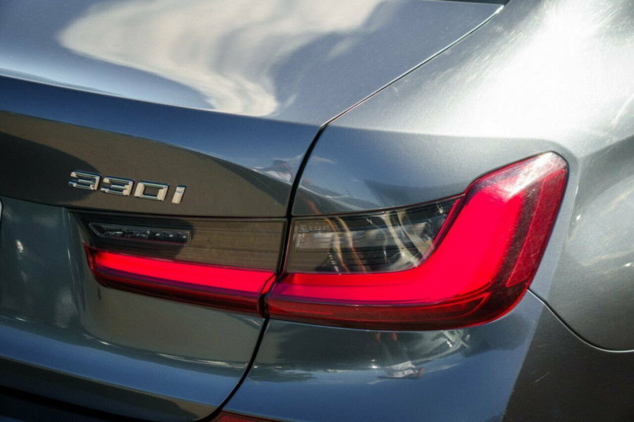 2022 BMW 3 Series G20 320i M Sport Sedan Image 7