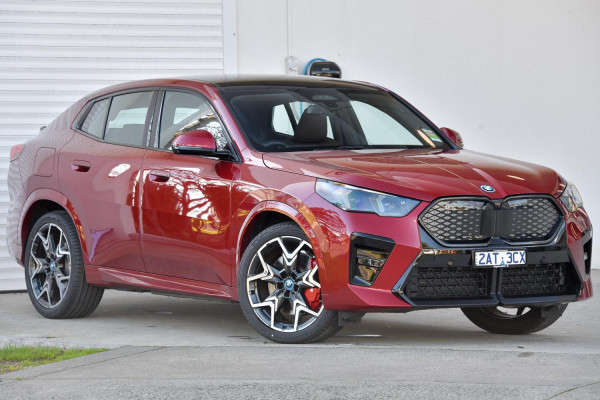 BMW iX2 eDrive20 M Sport U10