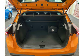 2023 MG MG4 Essence Long range (530km) Hatch