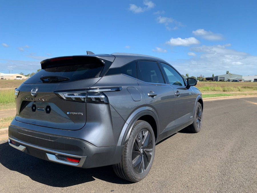 2025 Nissan QASHQAI J12 Ti e-POWER SUV Image 7