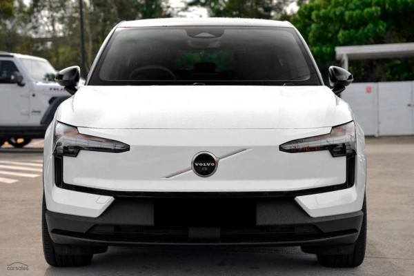2026 MY27 Volvo EX30  Plus P5 Long Range SUV Image 4