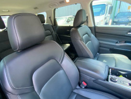 2022 Nissan Pathfinder R53 Ti SUV image 22