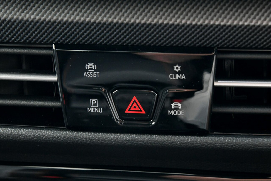 2025 Volkswagen Golf 8.5 GTI Hatch Image 21