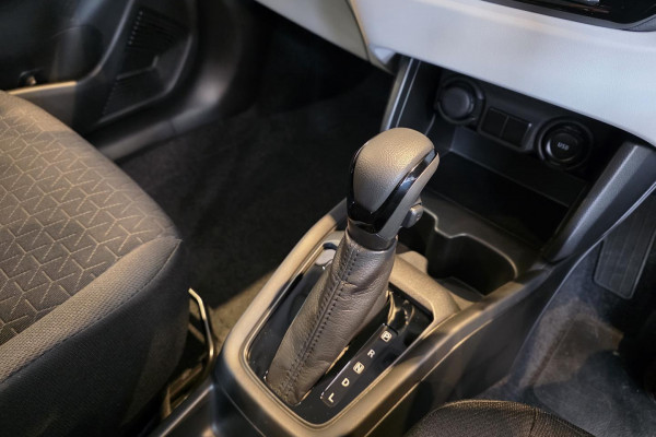 2026 Suzuki Swift UZ Hybrid Hatch Image 23