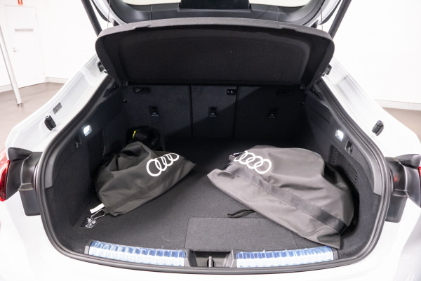 2025 Audi A5 B10 e-hybrid S-Line Sedan image 18
