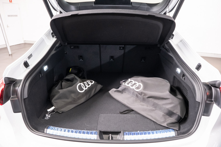 2025 Audi A5 B10 e-hybrid S-Line Sedan
