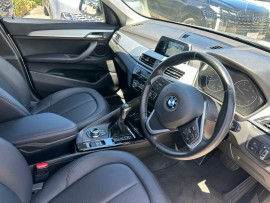 2017 BMW X1 F48 sDrive18d Steptronic SUV image 12