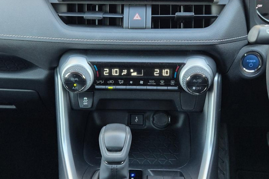 2021 Toyota RAV4 AXAH54R GX SUV Image 18