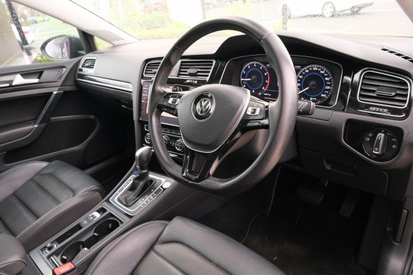 2017 MY18 Volkswagen Golf 7.5 110TSI Highline Hatch Image 7