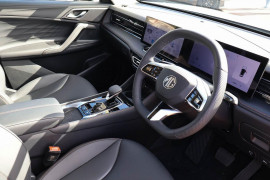 2024 MG HS AS33 Essence SUV