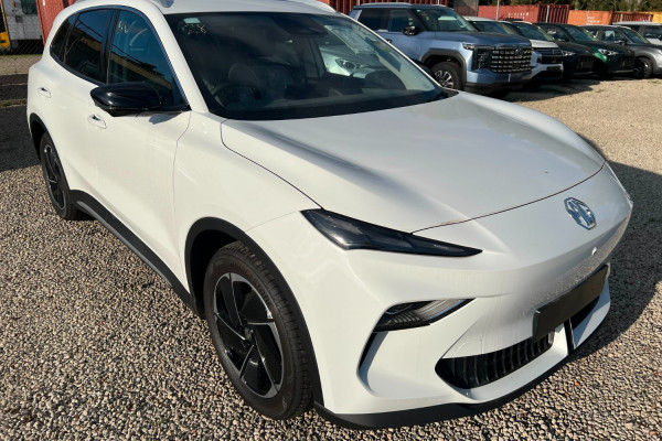 2025 MG MGS5 EV ZS3EM Essence 62 SUV Image 3