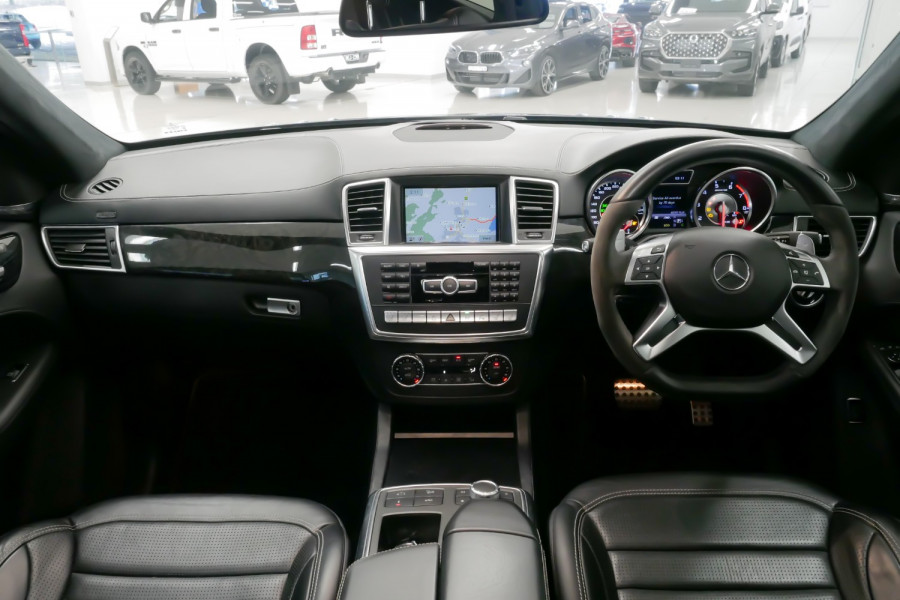 2012 Mercedes-Benz M-Class W166 ML63 AMG SUV Image 32