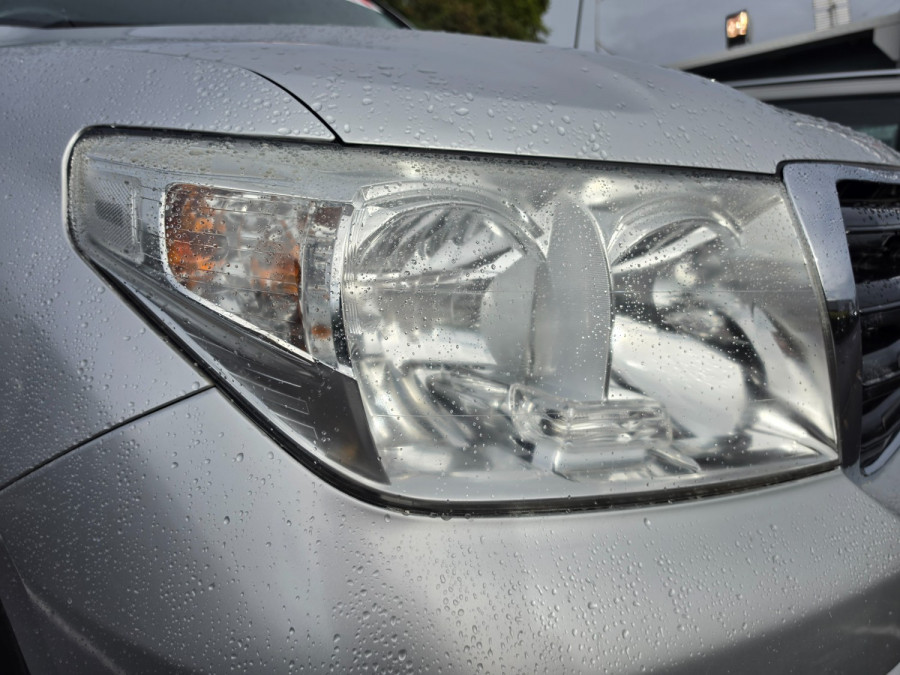 2011 MY10 Toyota LandCruiser VDJ200R GXL SUV Image 12
