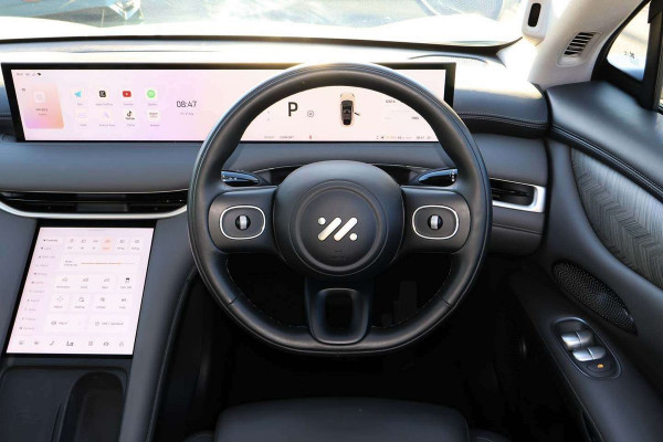 2025 MG IM6 S12L Performance SUV Image 10