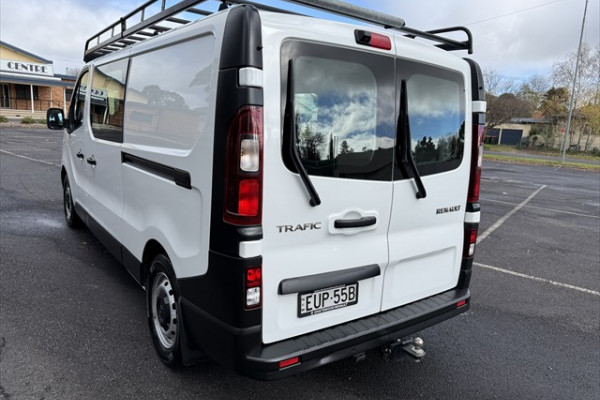 2022 Renault Trafic X82 Crew Lifestyle 125kW Van Image 5
