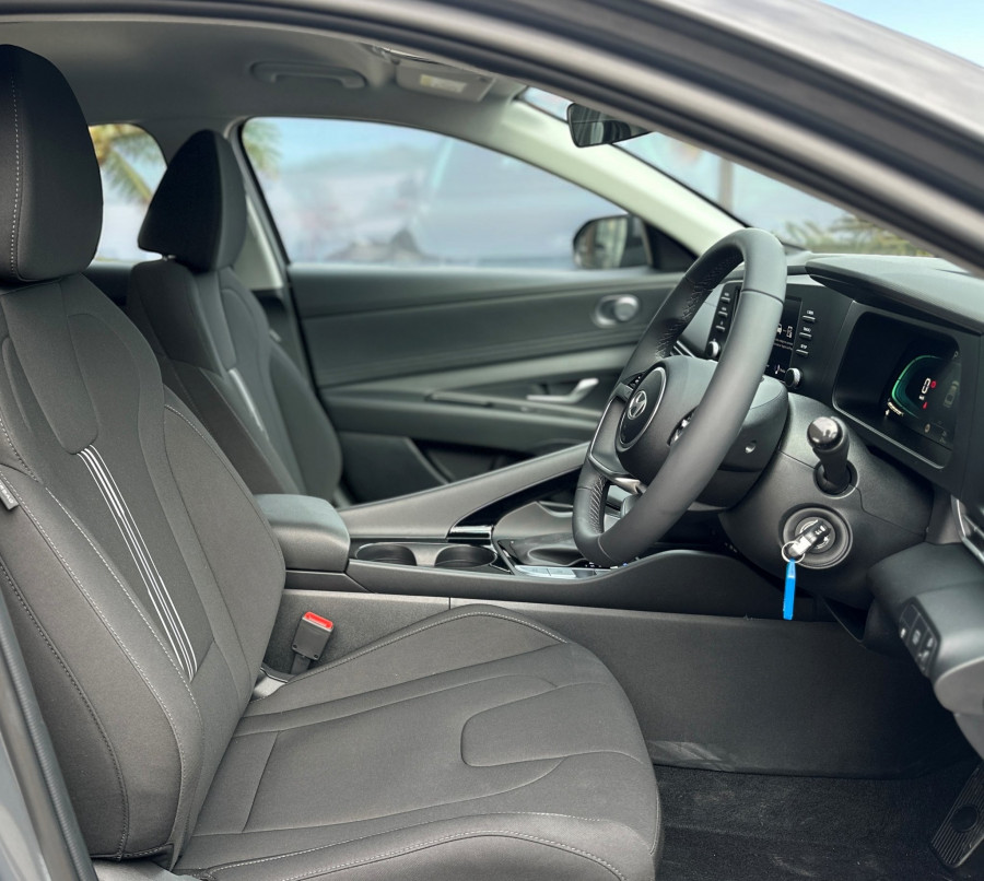 2026 Hyundai i30 CN7.V4  Sedan Image 7