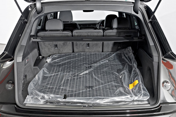 2026 Audi Q7 4M TFSI 250kW S line SUV image 19