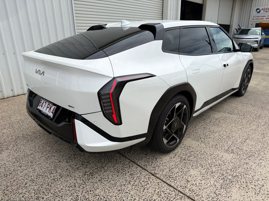 2026 Kia EV4  GT-Line Long Range Sedan Image 7