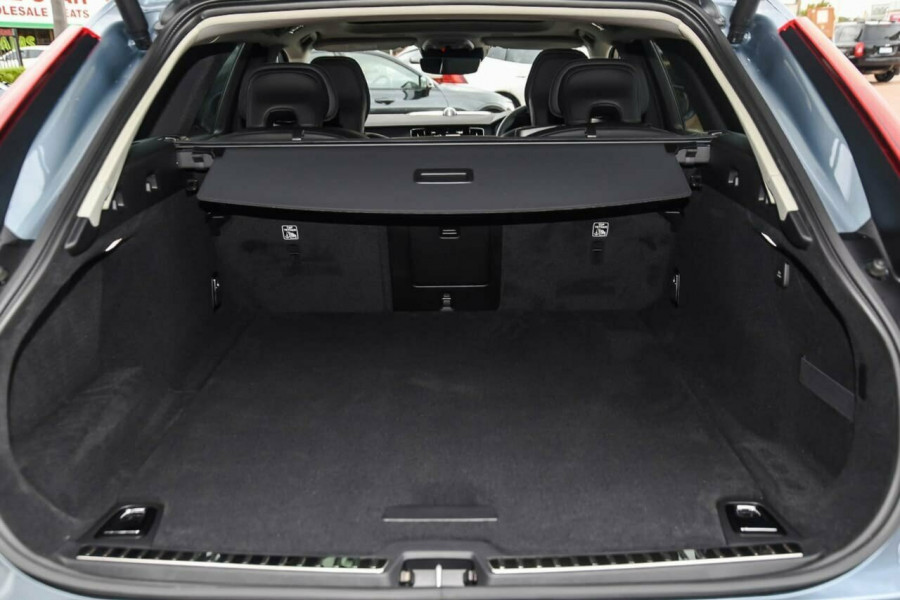 2019 MY20 Volvo V90 Cross Country P Series MY20 D5 Geartronic AWD Wagon Image 10