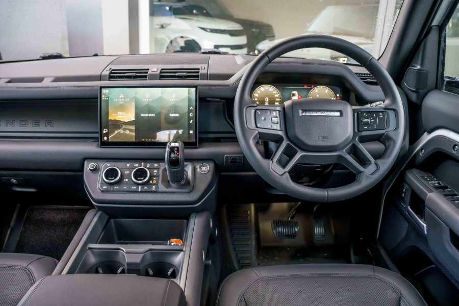 2025 MY25.5 Land Rover Defender L663 110 D350 X-Dynamic SE SUV