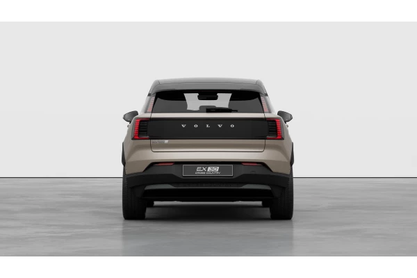 2026 Volvo EX30 Cross Country  Ultra Twin Motor Performance SUV Image 4