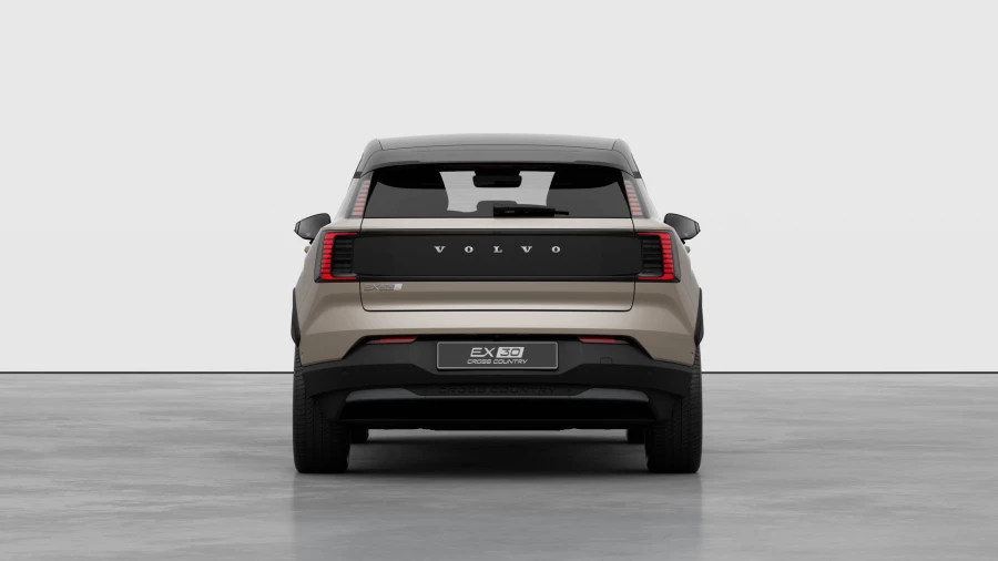2026 Volvo EX30 Cross Country  Ultra Twin Motor Performance SUV Image 4