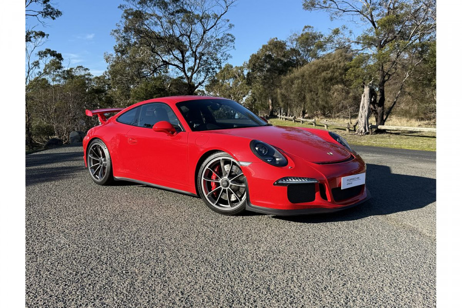 2015 Porsche 911 991 GT3 Coupe Image 2