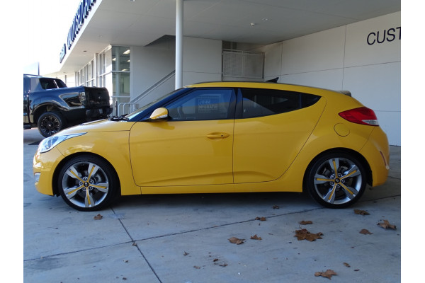 2012 MY13 Hyundai Veloster Veloster + Coupe